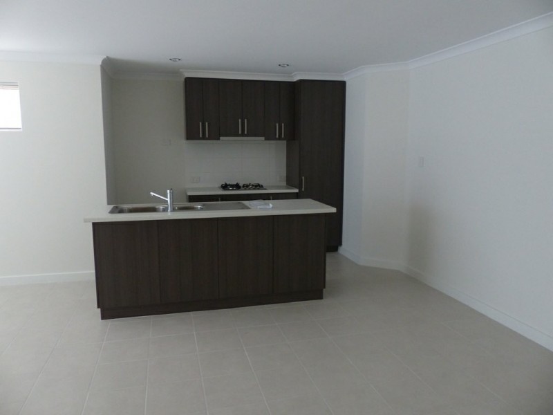 Unit 2/42 Wroxton Street, Midland WA 6056