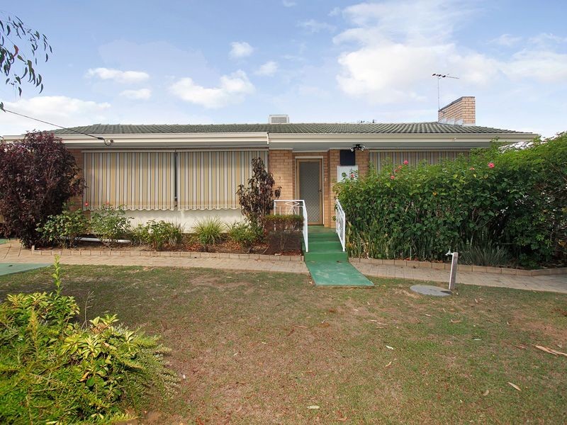 9 Sefton Avenue, Viveash WA 6056