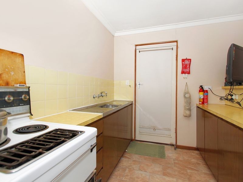 9 Sefton Avenue, Viveash WA 6056