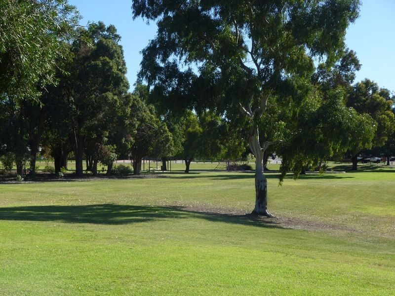 91 Amazon Drive, Beechboro WA 6063