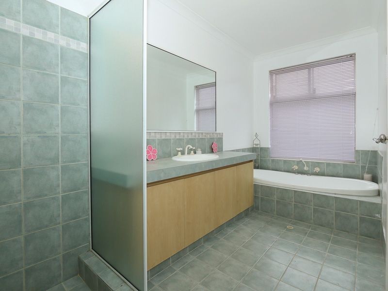 114 Waterhall Road, South Guildford WA 6055