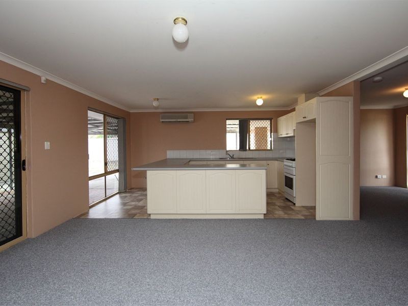 73 Cockman Cross, Stratton WA 6056