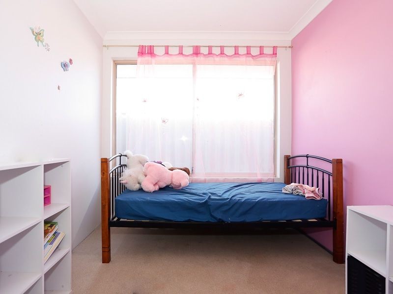 21 Bildjar Close, South Guildford WA 6055