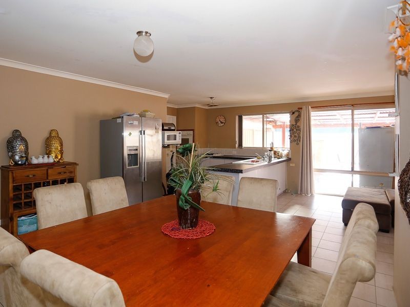 21 Bildjar Close, South Guildford WA 6055