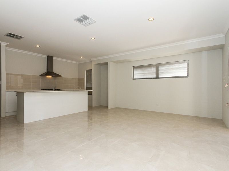 23 Pimelea Street, Maida Vale WA 6057