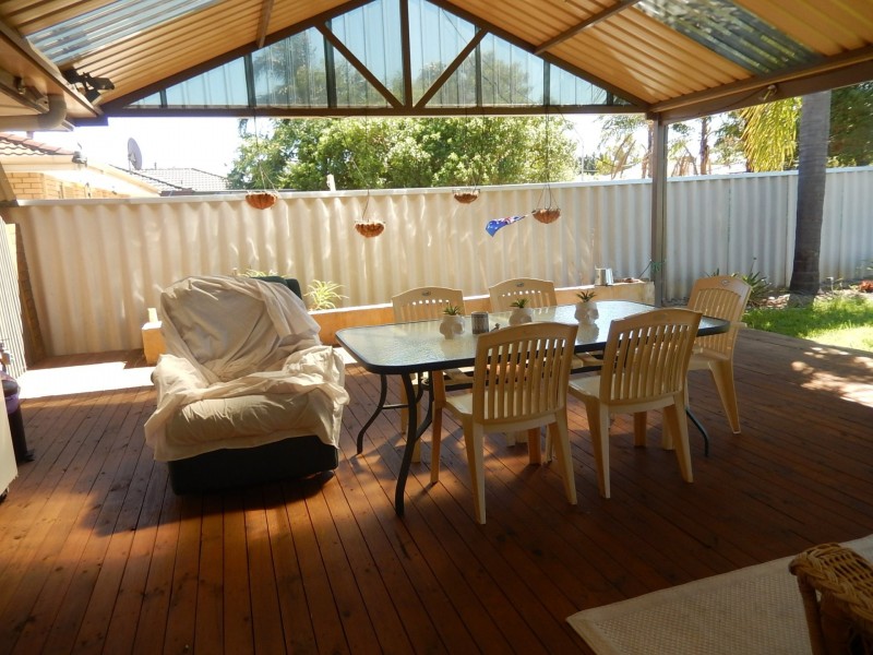 82 Ewart Street, Midland WA 6056