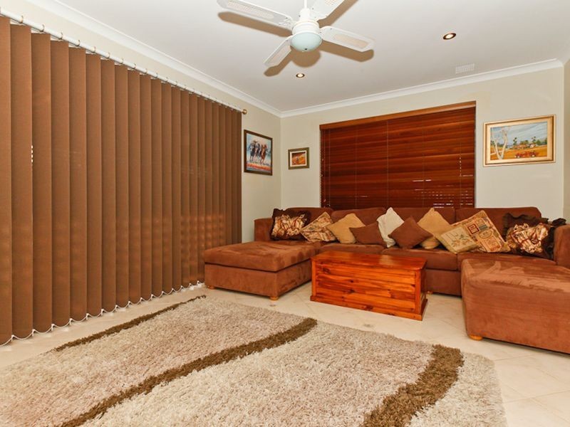 21 Frankland Place, Jane Brook WA 6056