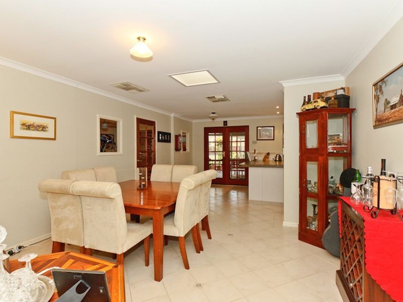 21 Frankland Place, Jane Brook WA 6056