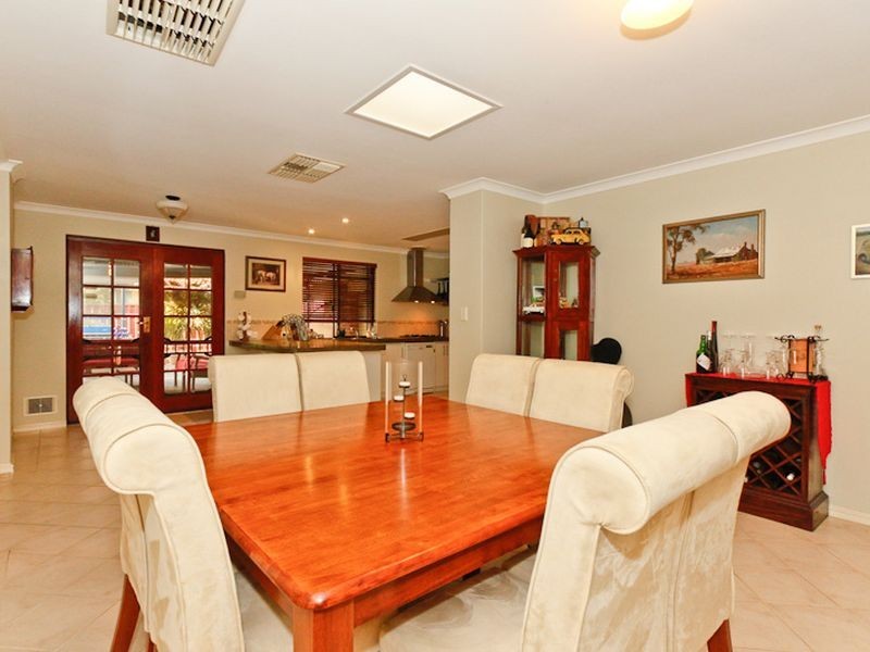 21 Frankland Place, Jane Brook WA 6056