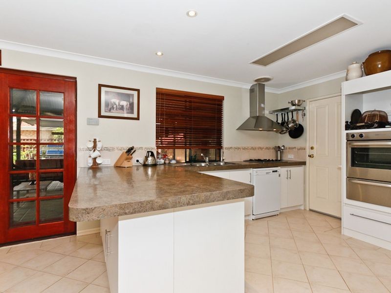 21 Frankland Place, Jane Brook WA 6056