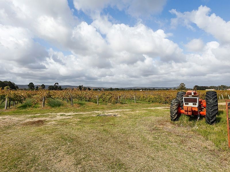 612 Great Northern Highway, Herne Hill WA 6056