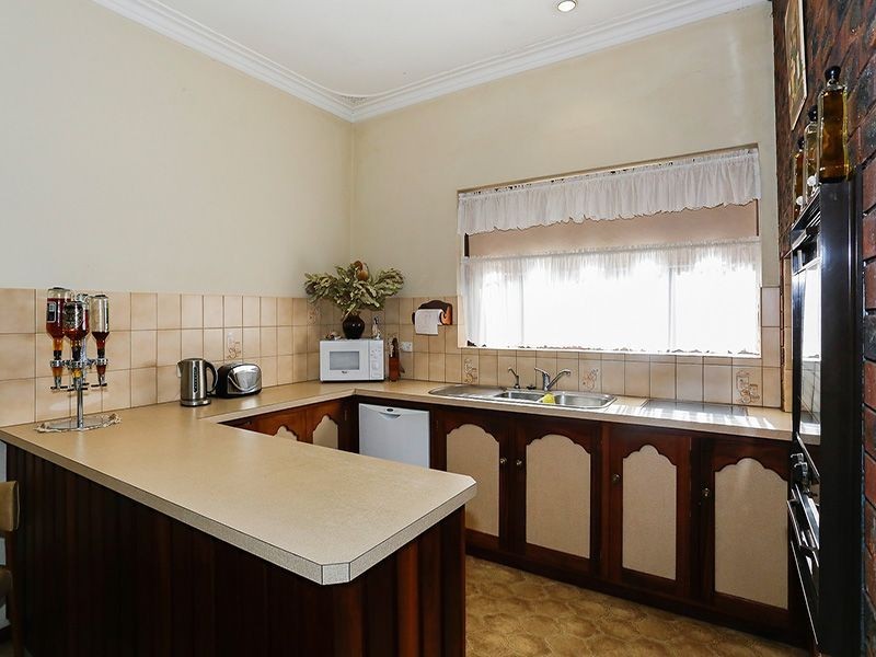 612 Great Northern Highway, Herne Hill WA 6056