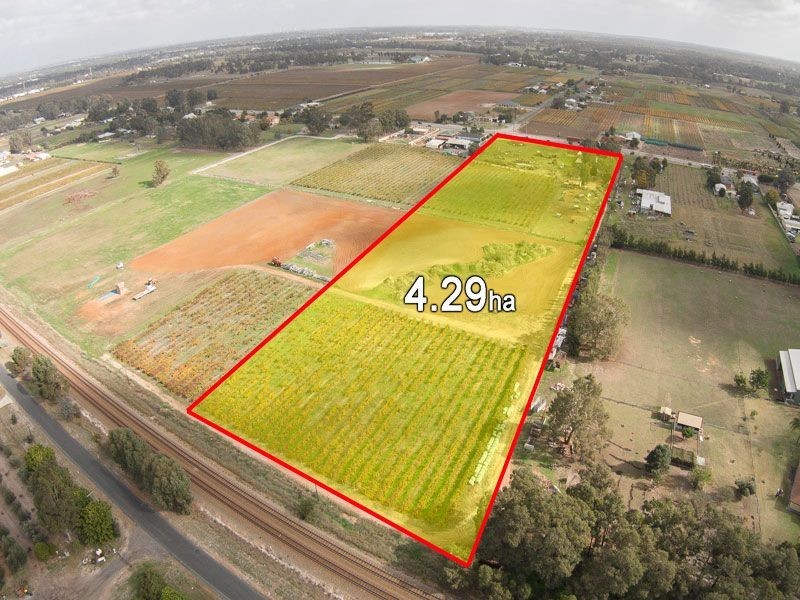 612 Great Northern Highway, Herne Hill WA 6056