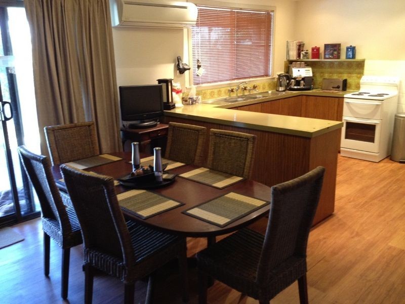 16 Wortley Road, Greenmount WA 6056