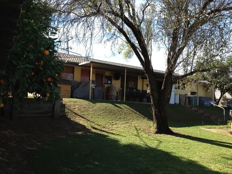 16 Wortley Road, Greenmount WA 6056