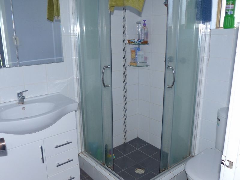 13 Balmain Road, Greenmount WA 6056