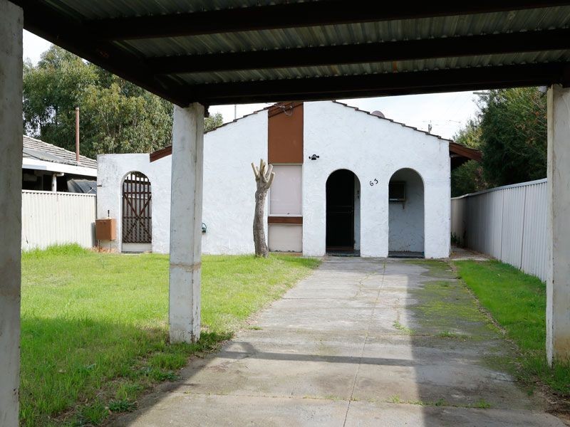 63 Wroxton Street, Midland WA 6056