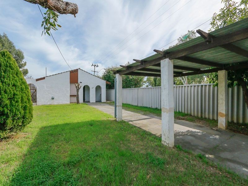 63 Wroxton Street, Midland WA 6056