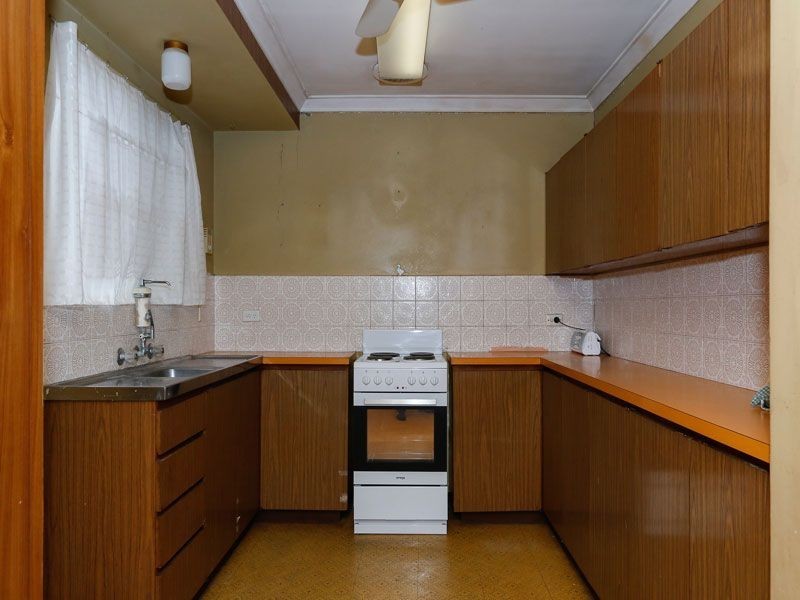 63 Wroxton Street, Midland WA 6056