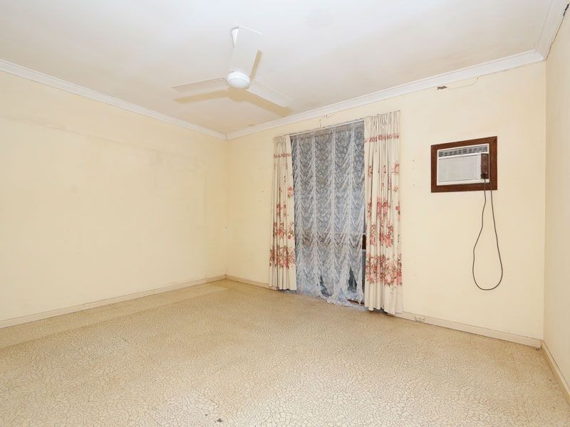 63 Wroxton Street, Midland WA 6056