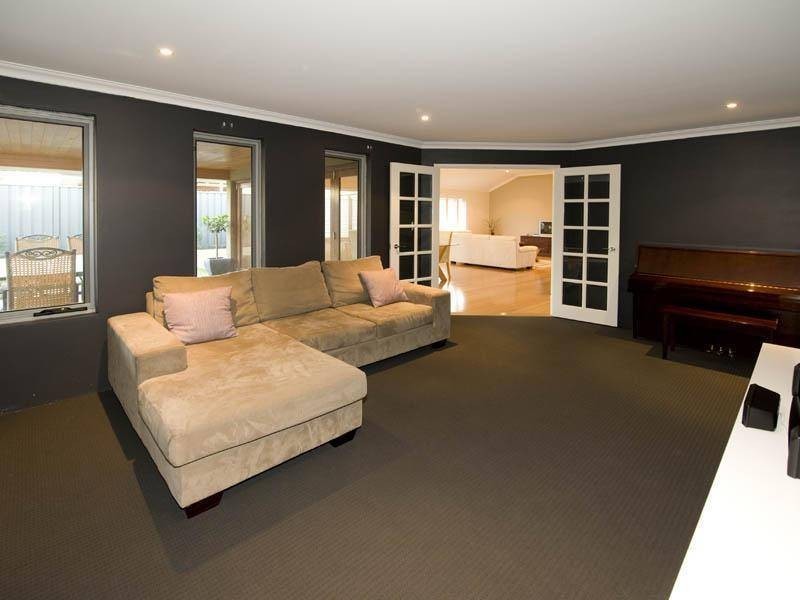 16 Citriadora Street, High Wycombe WA 6057