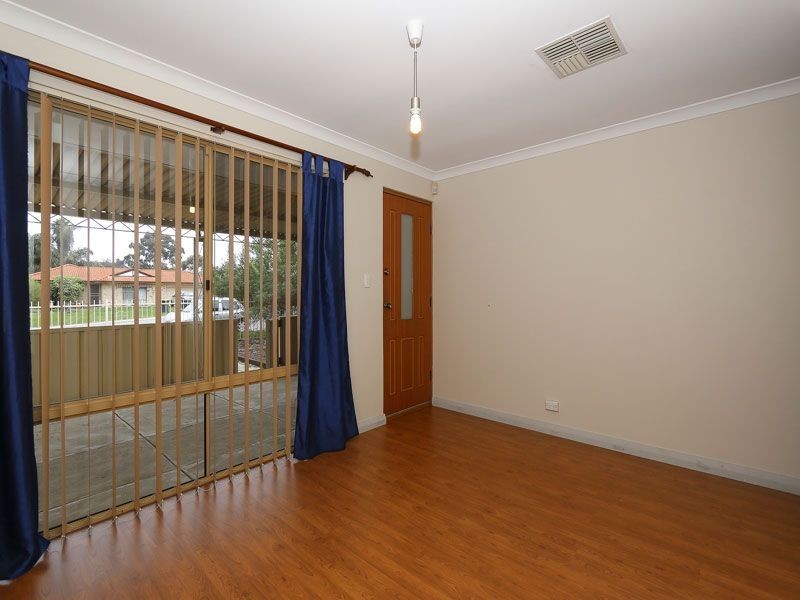 4 Panton Court, Middle Swan WA 6056