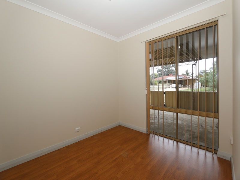 4 Panton Court, Middle Swan WA 6056