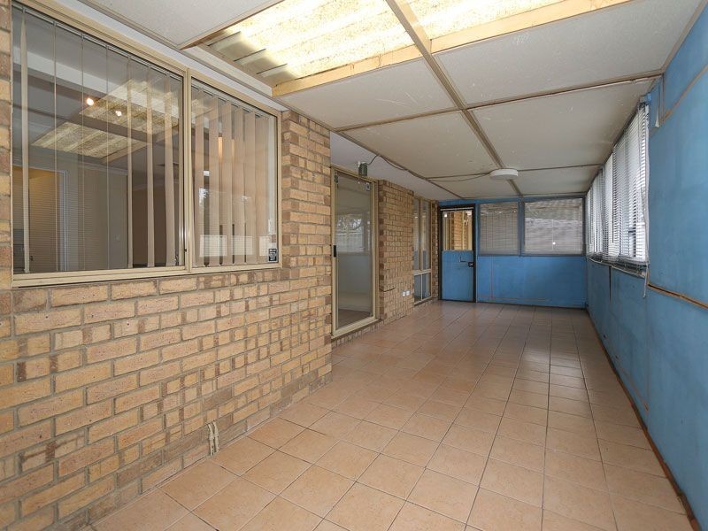 4 Panton Court, Middle Swan WA 6056