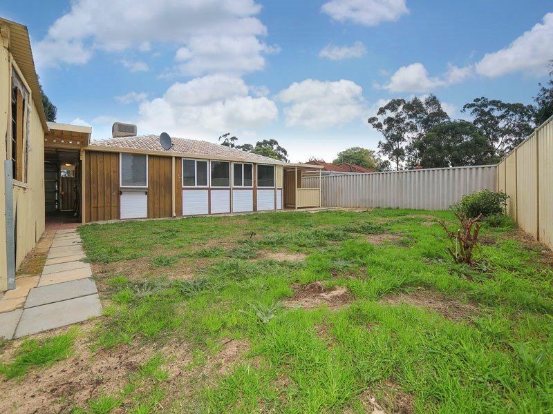 4 Panton Court, Middle Swan WA 6056