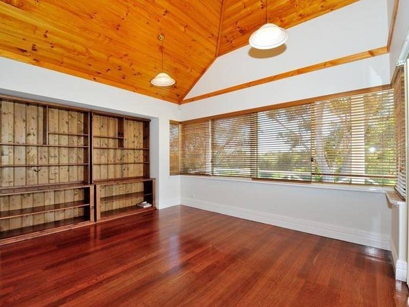 72 Terrace Road, Guildford WA 6055