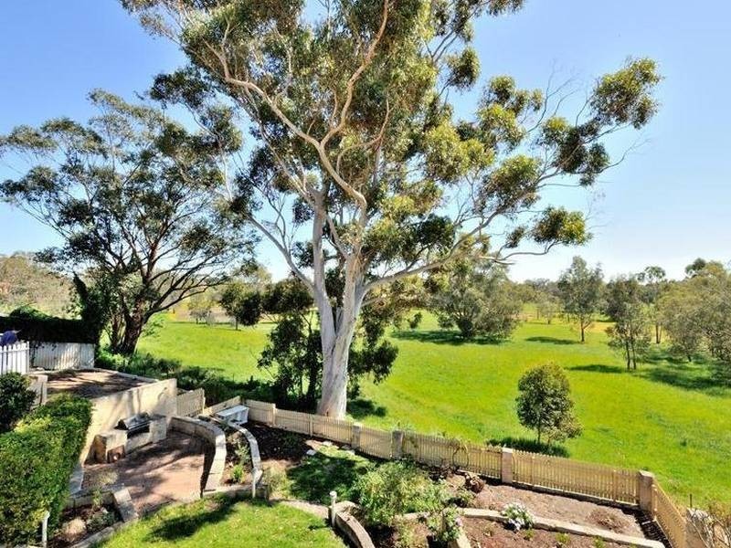 72 Terrace Road, Guildford WA 6055