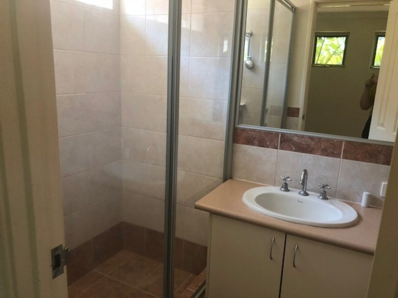 2/15 Mathoura Street, Midland WA 6056