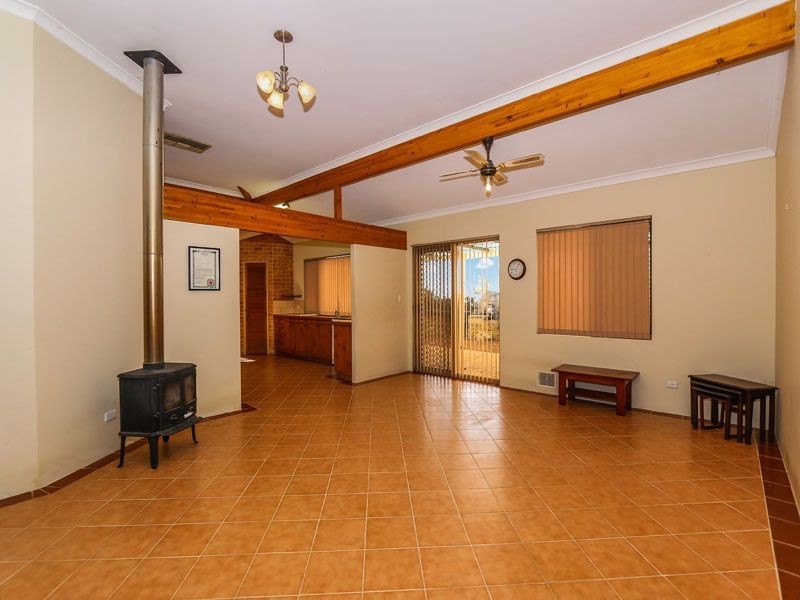 5 Kanya Court, Swan View WA 6056