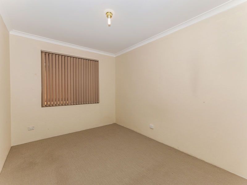 5 Kanya Court, Swan View WA 6056