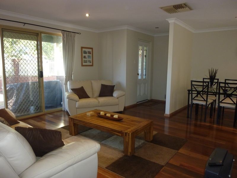 1/42 Byers Road, Baskerville WA 6056