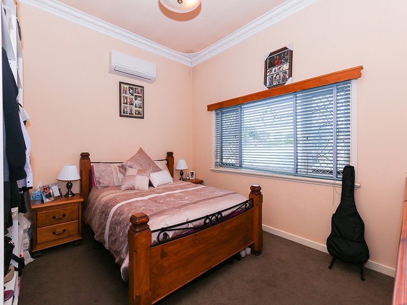 42 Blackburn Street, Bellevue WA 6056