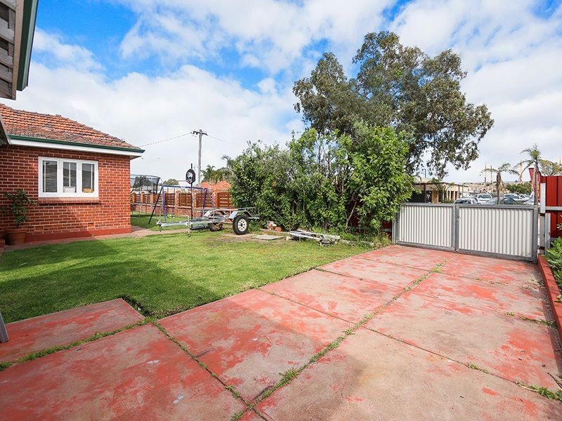 42 Blackburn Street, Bellevue WA 6056