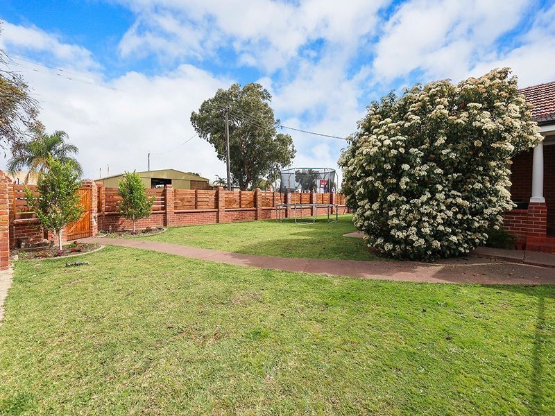 42 Blackburn Street, Bellevue WA 6056