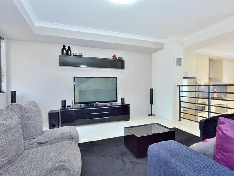 1/4 Hebe Lane, Woodbridge WA 6056