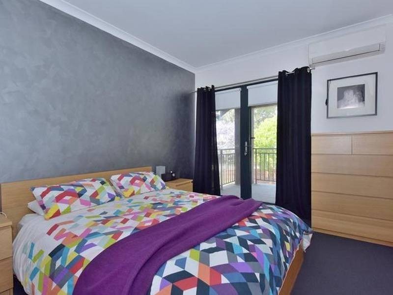 1/4 Hebe Lane, Woodbridge WA 6056