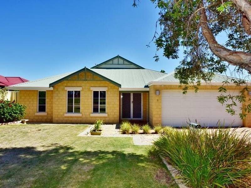 5 Lambertia Crescent, High Wycombe WA 6057