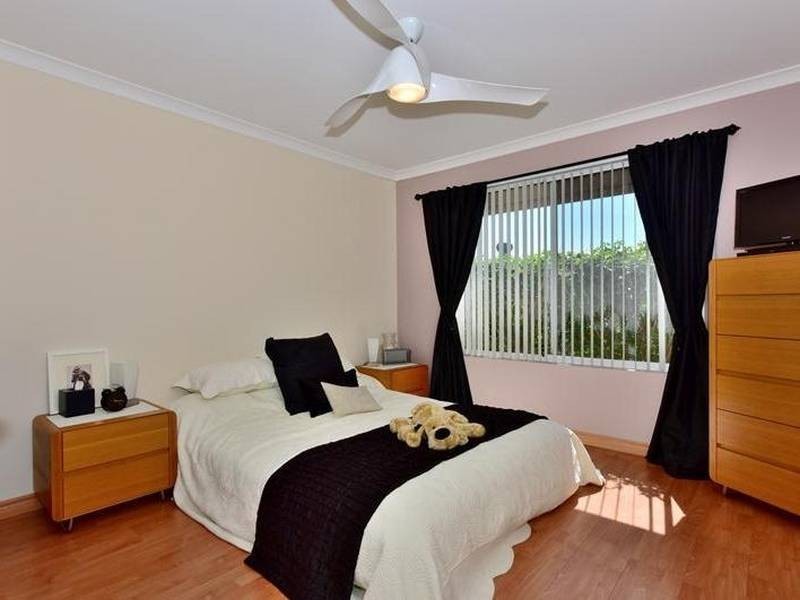 5 Lambertia Crescent, High Wycombe WA 6057