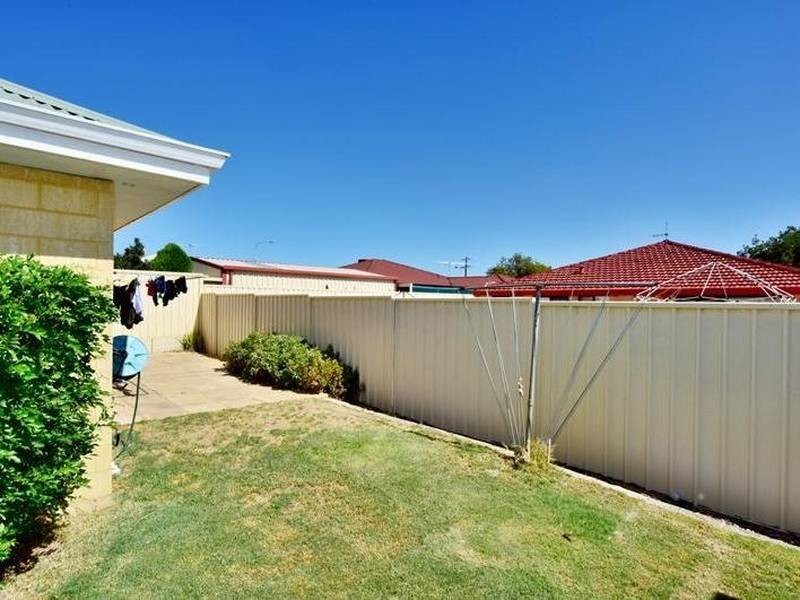 5 Lambertia Crescent, High Wycombe WA 6057