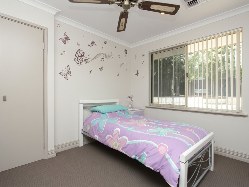 2 Glenlark Elbow, Jane Brook WA 6056