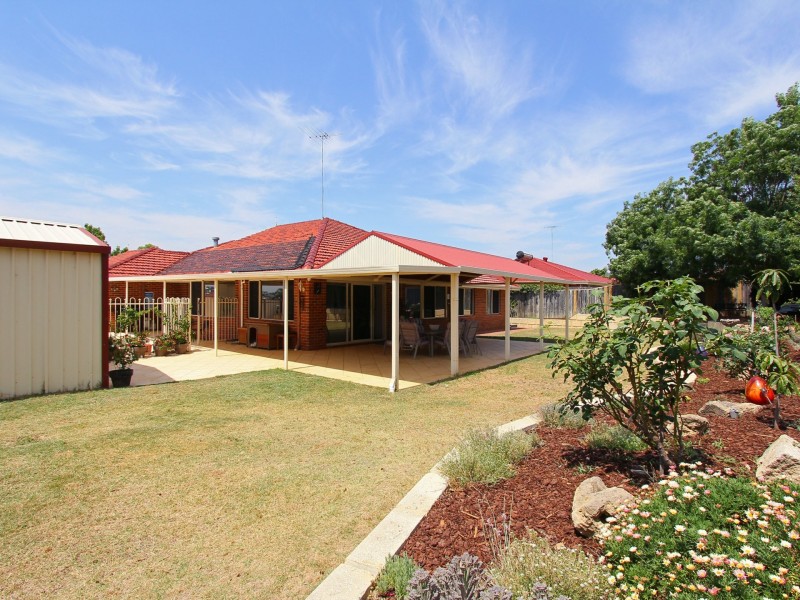 2 Glenlark Elbow, Jane Brook WA 6056