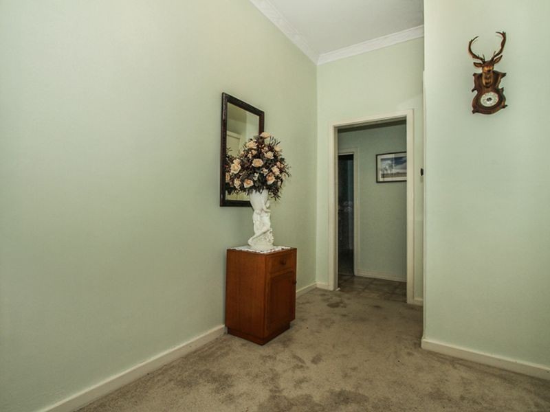 1 Tennyson Street, Bellevue WA 6056