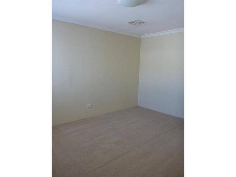 2/12 Charles East Street, Midland WA 6056