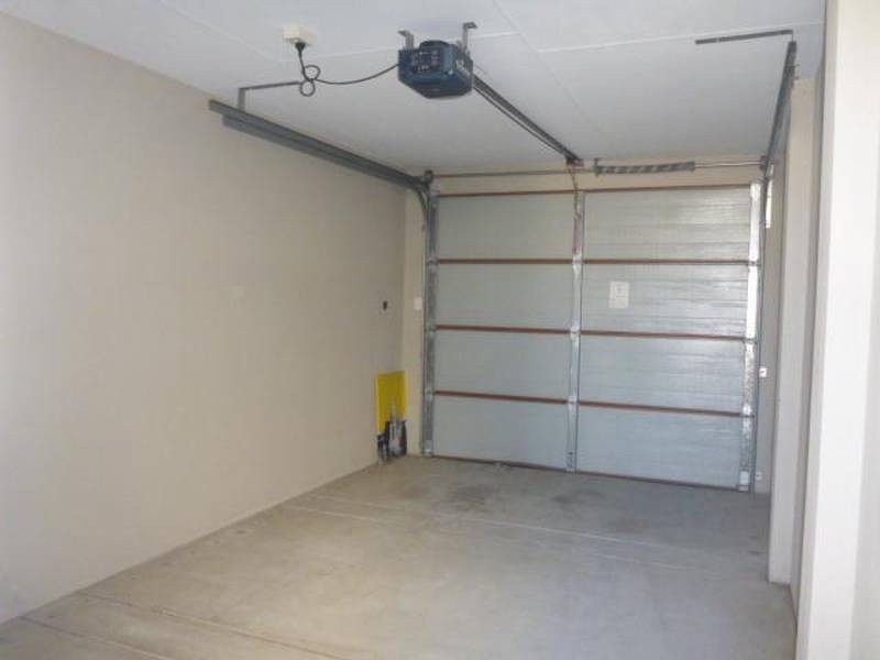 2/12 Charles East Street, Midland WA 6056