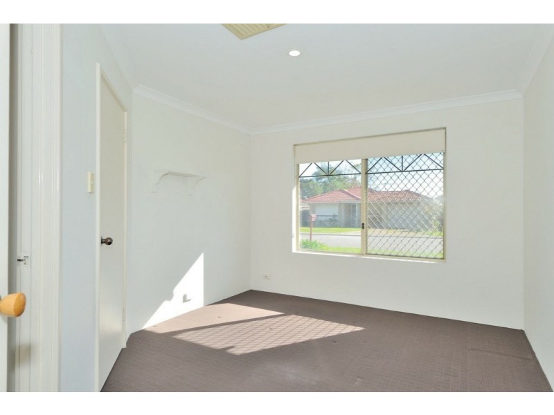 30 Inquirer Lane, Stratton WA 6056