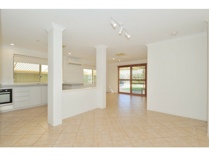 30 Inquirer Lane, Stratton WA 6056